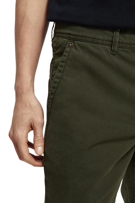 ESSENTIALS - STUART REGULAR SL MILITARY 6