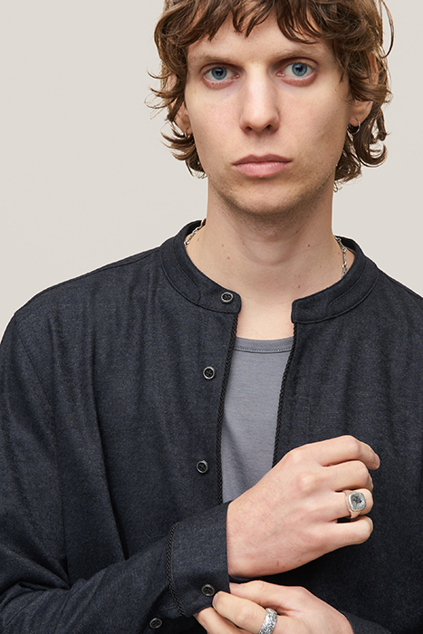 FULTON REGULAR FIT LS BAND SHIRT IN MELA MIDNIGHT 2