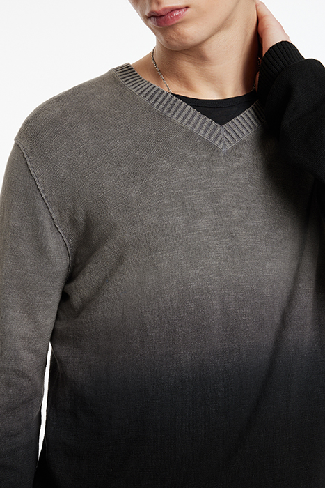 KANE LS SLUB COTTON VEE WITH DIP DYE SEAL GREY 3