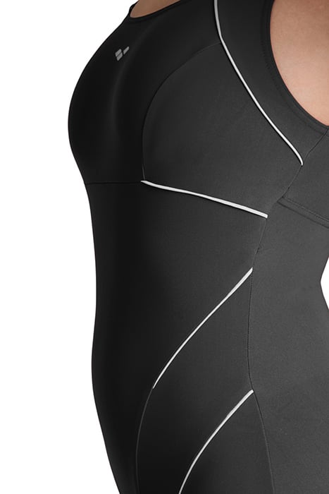 W JEWEL ONE PIECE LOW C CUP R BLACK-WHITE 9