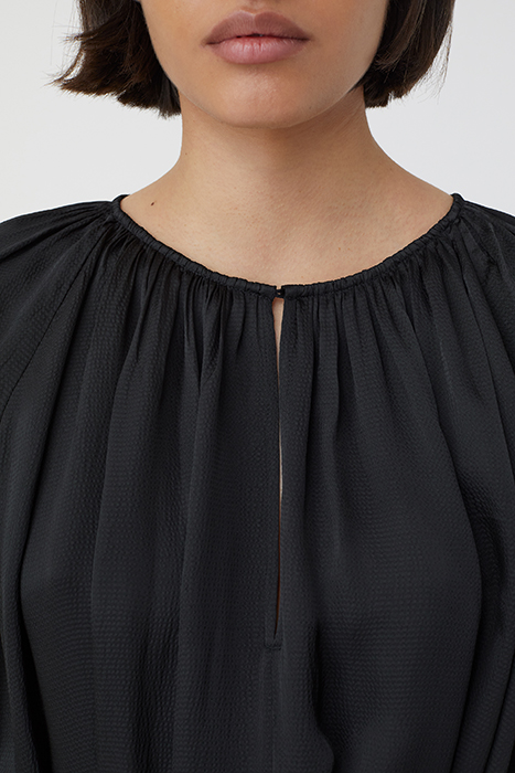 SHORT BELTED DRESS BLACK 5