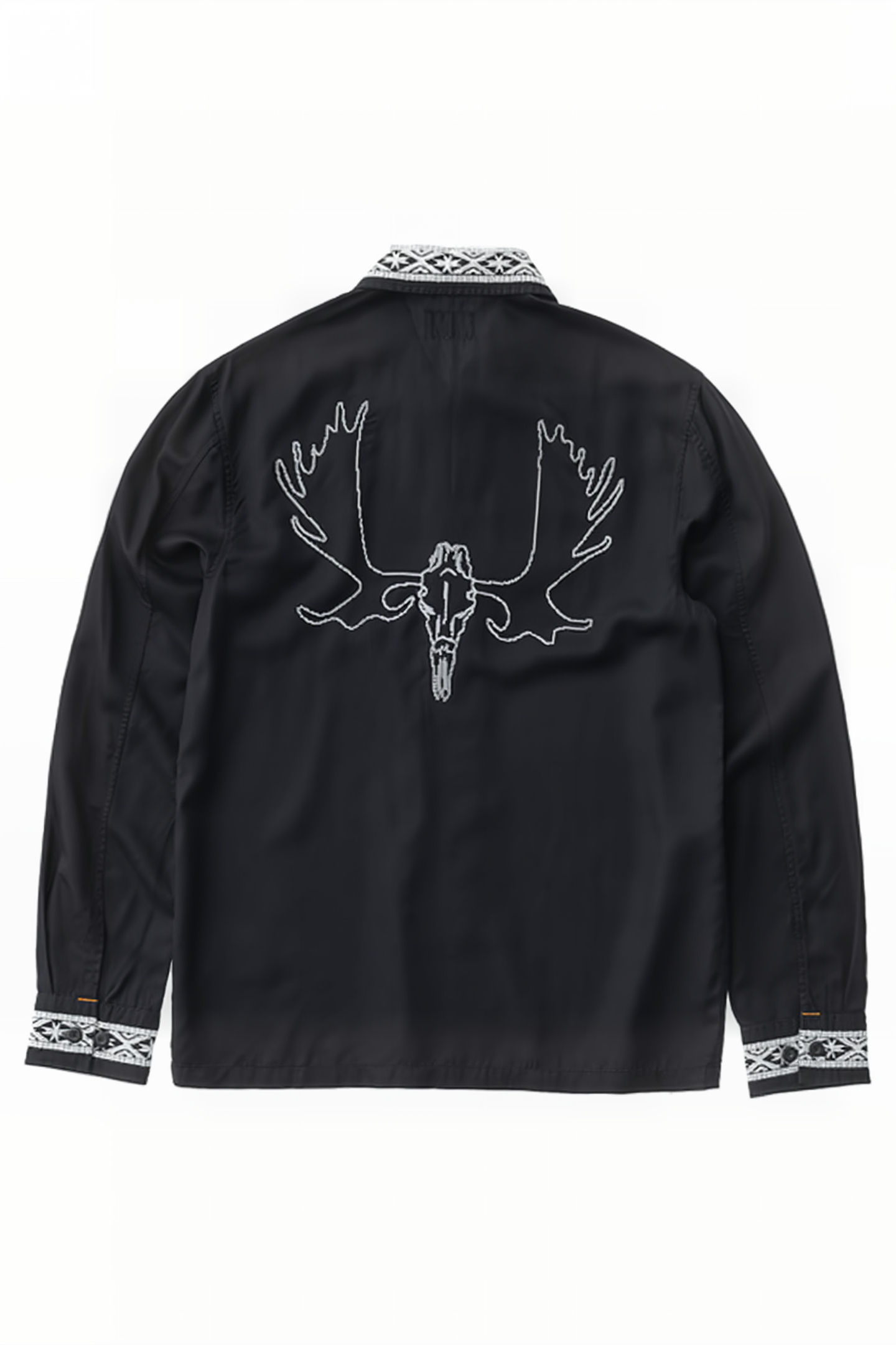 STEN MOOSE EMBROIDERY 2