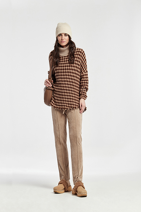 TRICOLOR KNIT HIGH NECK ASTRAL SWEATER BROWN 3