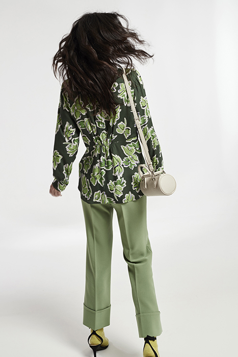 FLOWER PRINT SHIRT WITH FRONT GATHER GREEN 2