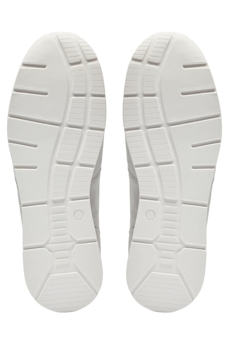 GREY RUNNER SNEAKER 7