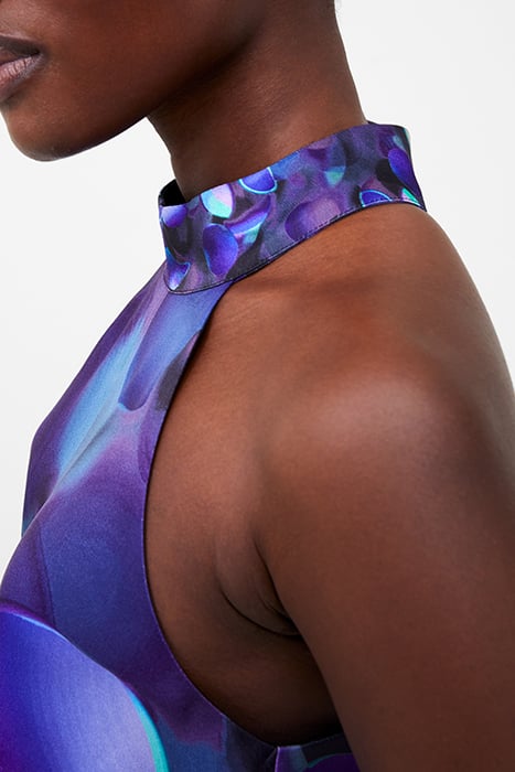 EVA HARLOW SATIN BLUE 4