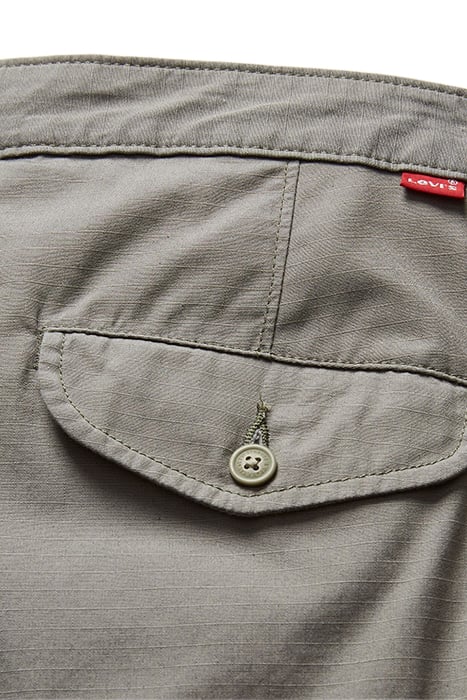 CARRIER SHORT GREY 5