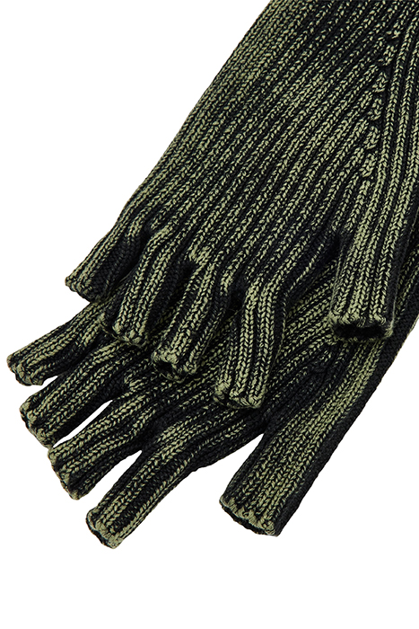 FINGERLESS GLOVE IN MARBL DARK OLIVE 2