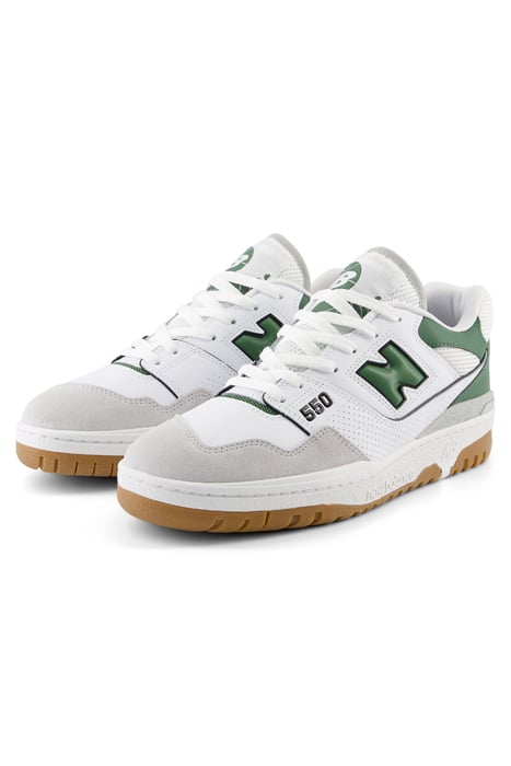 BB550ESB SNEAKERS IN WHITE & GREEN 5