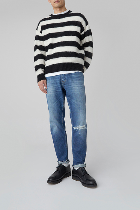 STYLE NAME COOPER TAPERED JEANS MID BLUE 5