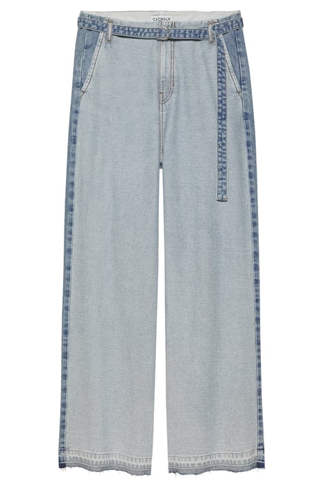 CROPPED STRAIGHT LEG JEANS LIGHT BLUE 4