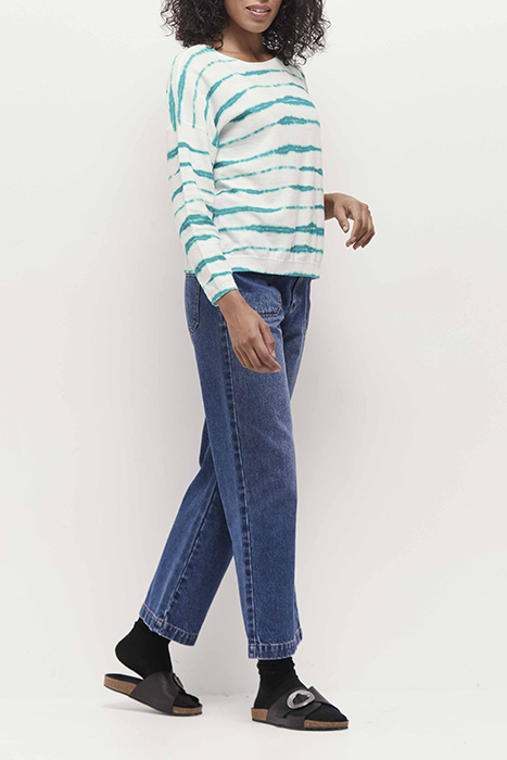 TECLA - JUNGLE GREEN KNITTED JUMPER WITH FUZZY STRIPE PATTER 4