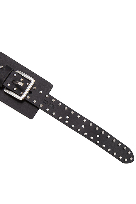 BLACK LEATHER DRESS BELT WITH STUDDED TAB 4