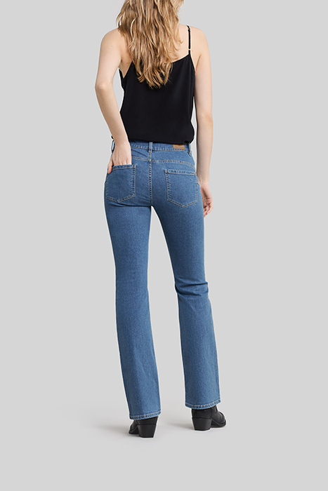 SUMMER BLUE WATERLESS FLARED JEANS 4