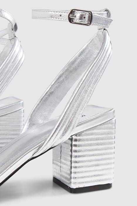 METALLIC SILVER LEATHER HEELED SANDALS 5