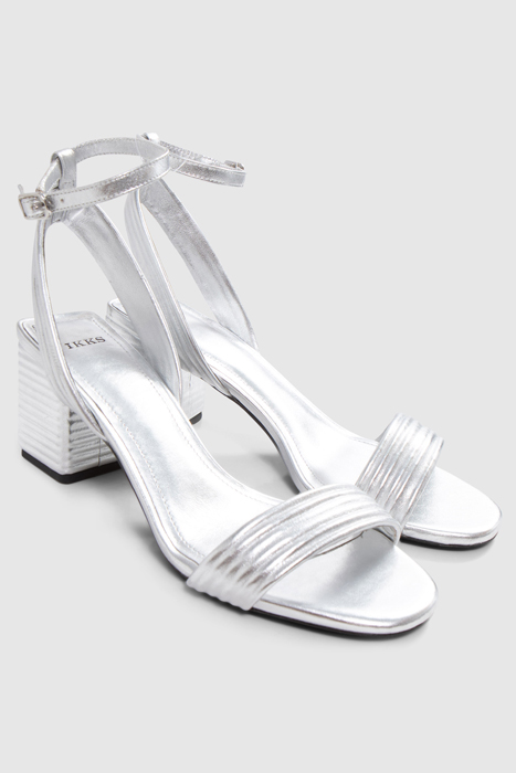 METALLIC SILVER LEATHER HEELED SANDALS 2