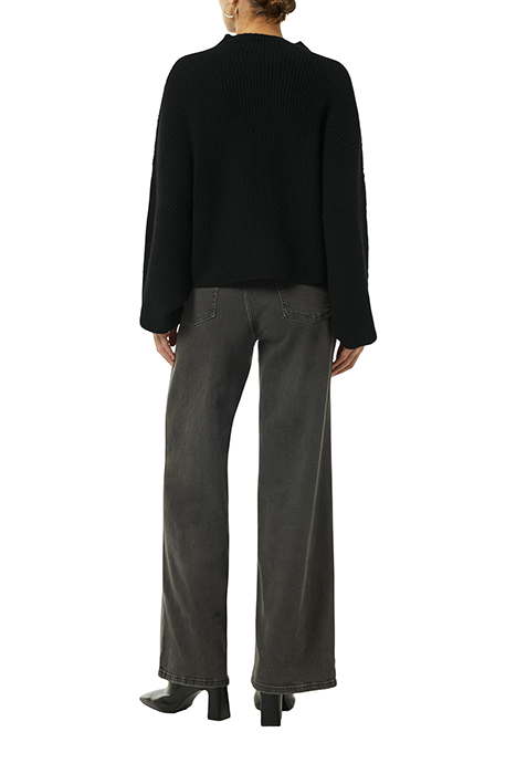 COMMA JACKETS INDOOR BLACK 2