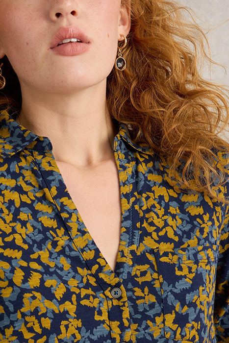 ANNIE LONGLINE SHIRT NAVY PRINT 5