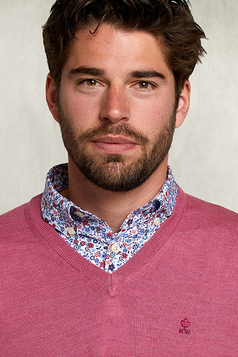 BASIC MERINO V-NECK PULLOVER DARK SUGAR PINK MIX PINK 3