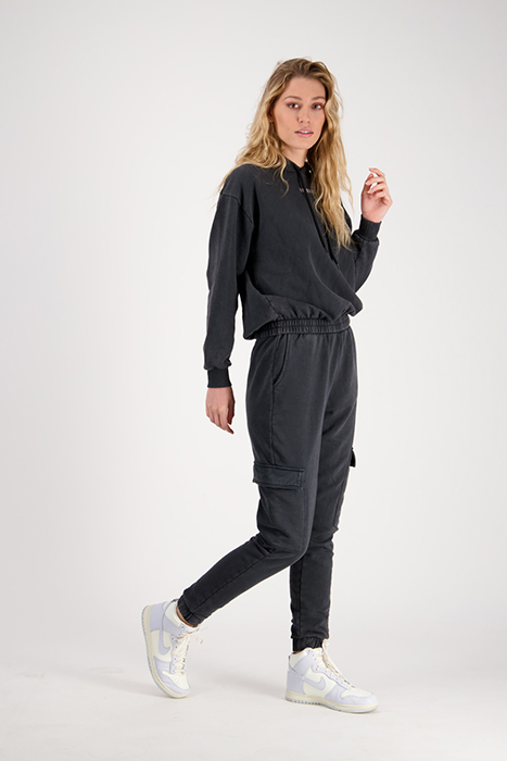 NIENKE SWEATER WASHED BLACK 7