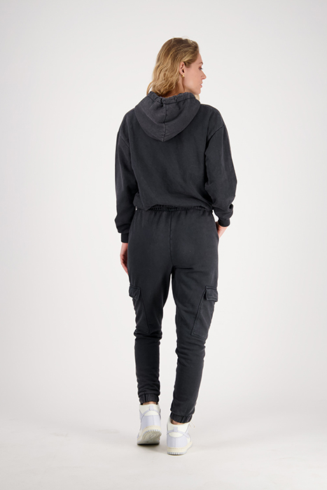 NIENKE SWEATER WASHED BLACK 4