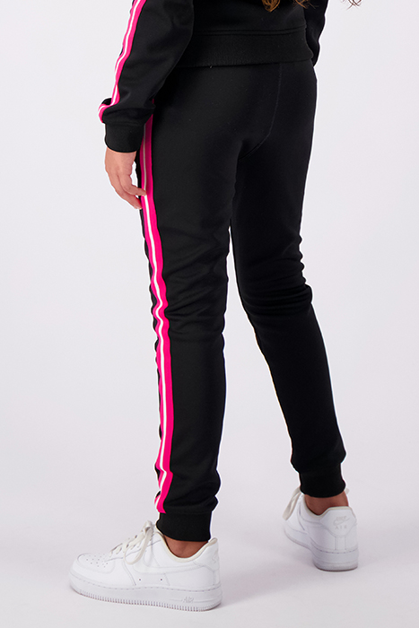 MIA TRACKPANTS BLACK 2
