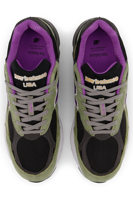 M990TC3 SNEAKERS IN OLIVE LEAF 3