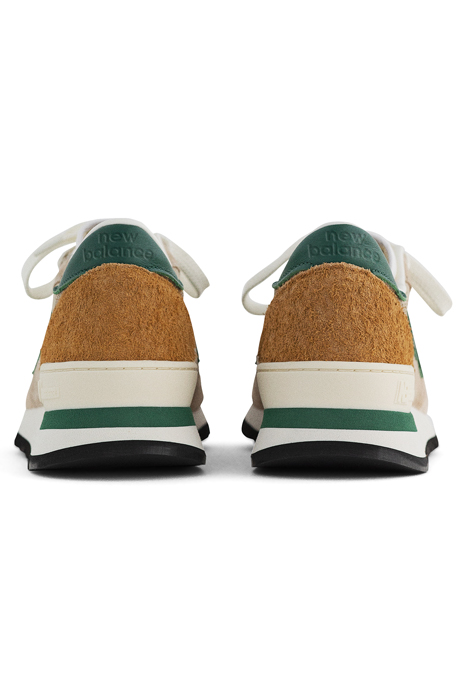 M990TG1 SNEAKERS IN TAN 4