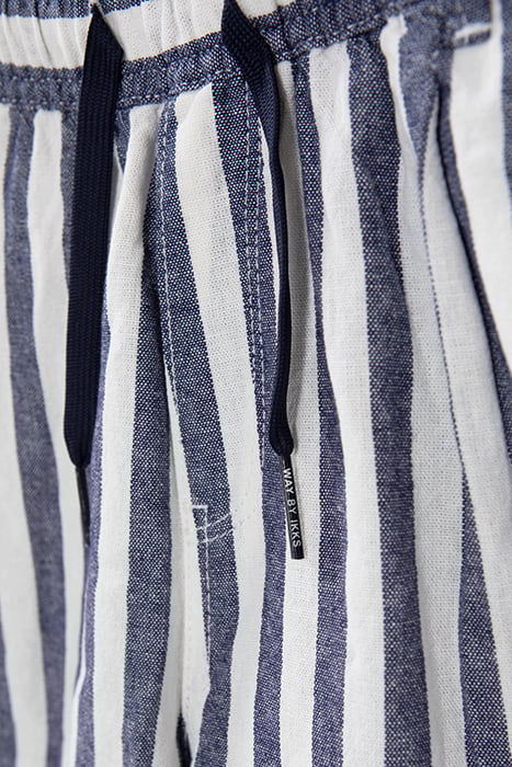 BOYS' NAVY BERMUDA SHORTS WITH ECRU STRIPES 5