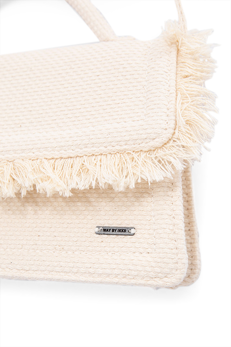 GIRLS’ ECRU MINI HANDBAG WITH FRINGED FLAP 4