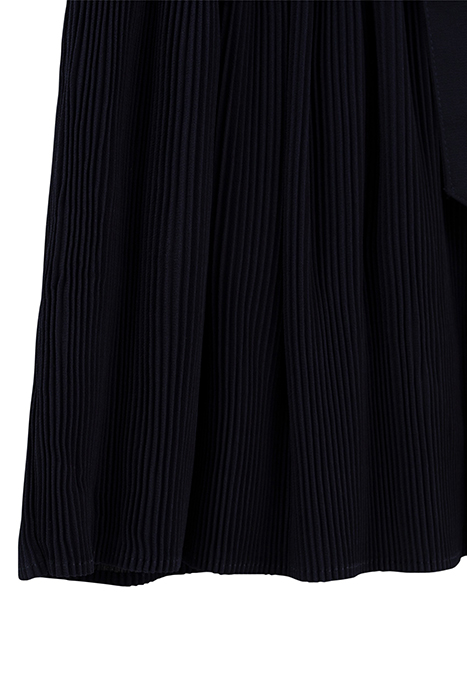 GIRLS’ NAVY PLEATED DRESS WITH BELT 4
