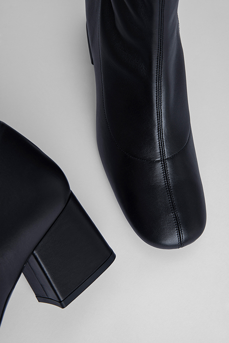 CARLOS 22 BLACK STRETCH LEATHER BLACK 3