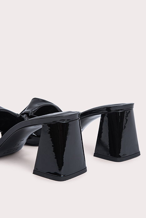 LAMAR BLACK PATENT LEATHER BLACK 5