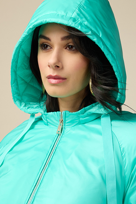 ECO-FRIENDLY LIGHTWEIGHT DOWN JACKET GREEN 4