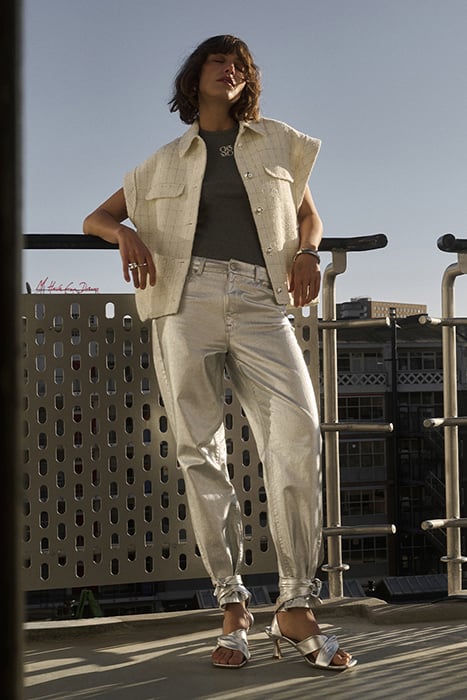 DENVER BOUCLÉ WAISTCOAT BUTTER CREAM 10