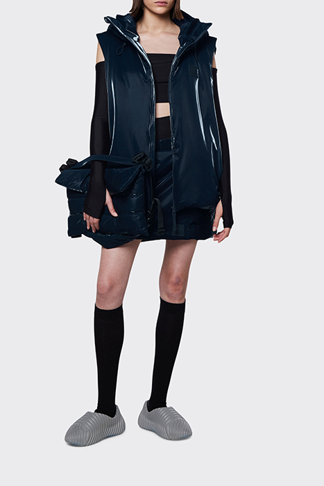 LOOP VEST INK UNISEX 9