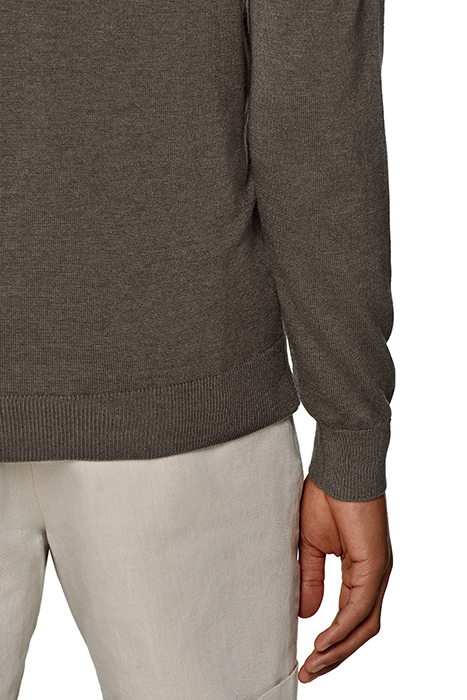 TAUPE HALF ZIP 6