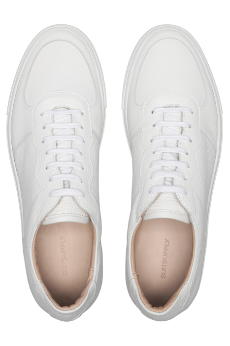 WHITE SNEAKER 5