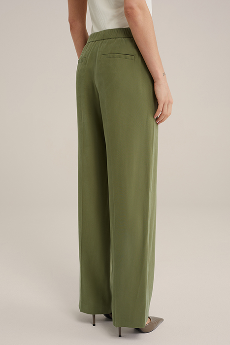 TROUSER OLIVE GREEN 2