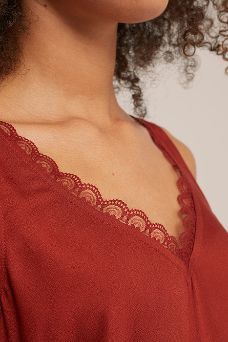 SINGLET CINNAMON BROWN 6