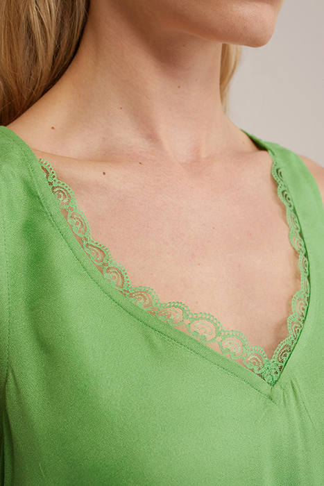 SINGLET BRIGHT GREEN 5