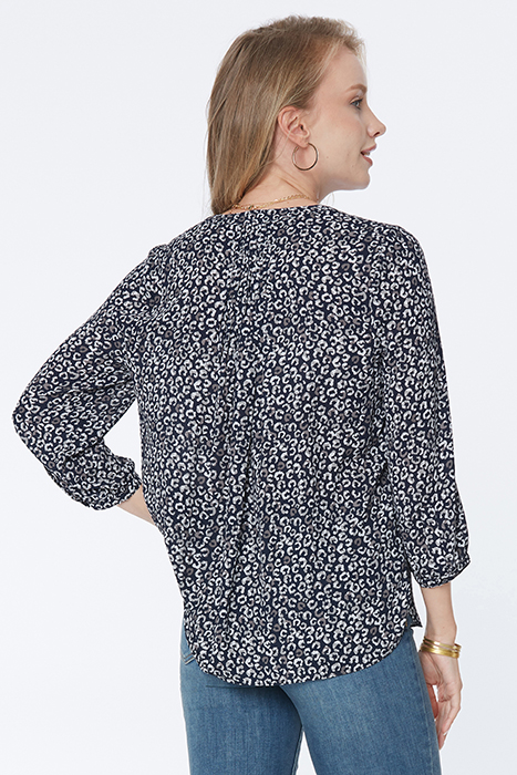 PINTUCK BLOUSE TORO CAT 2