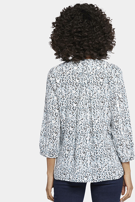 PINTUCK BLOUSE SILVERDALE 2