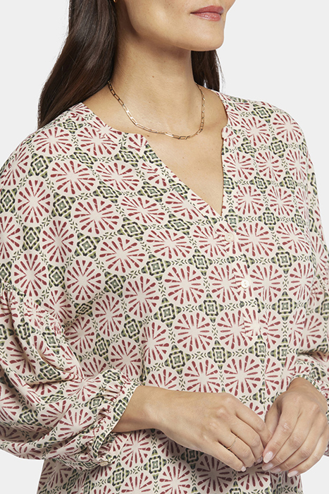 PAULINA PEASANT GEORGIOS GEO 6