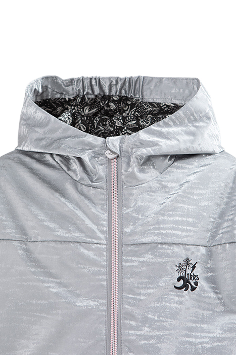 GIRLS' SILVER RECYCLED WINDCHEATER WITH DECORATIVE MOTIF 4