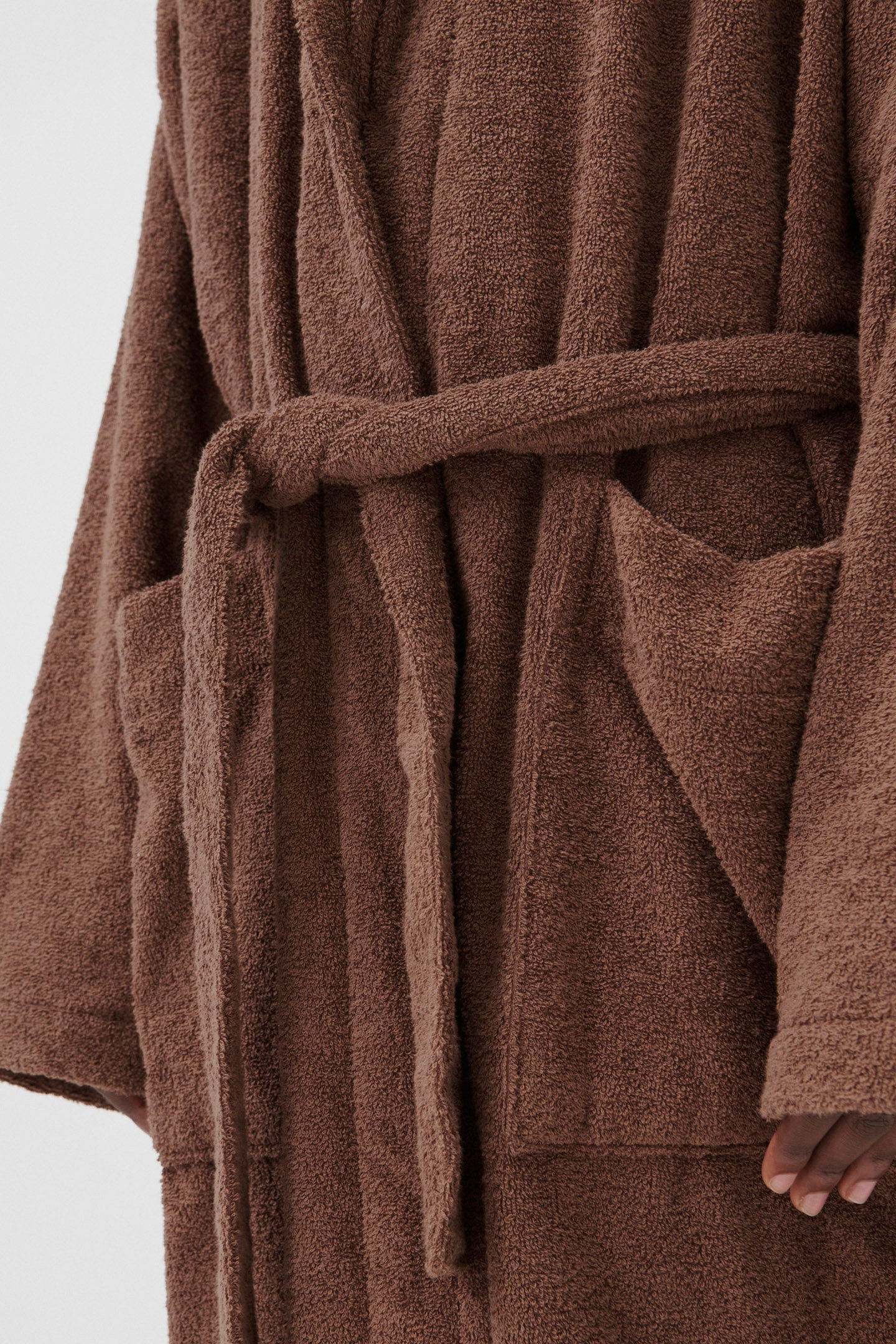 UNISEX HOODED BATHROBE KODIAK BROWN 2
