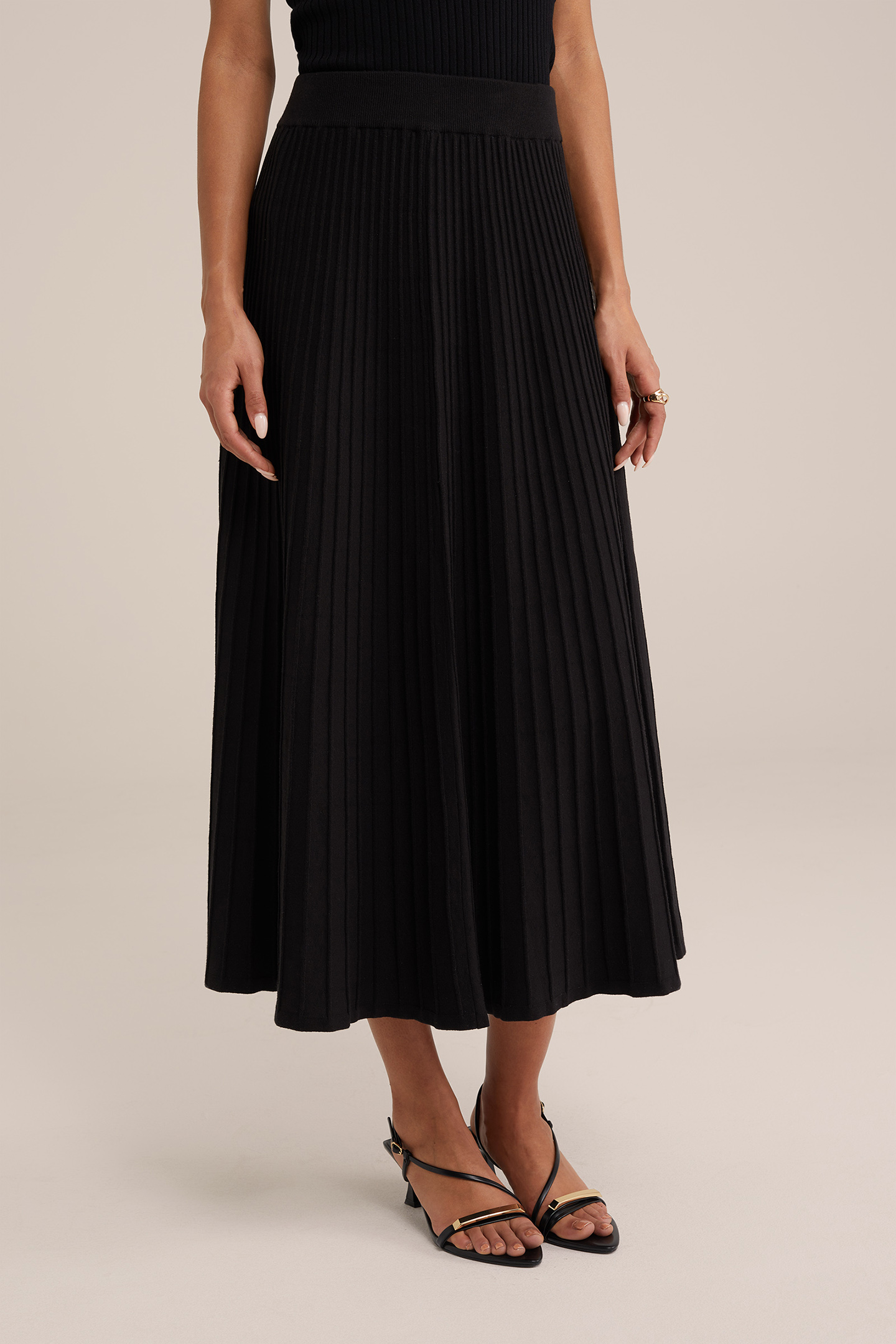 SKIRT MAXI LENGTH BLACK 1