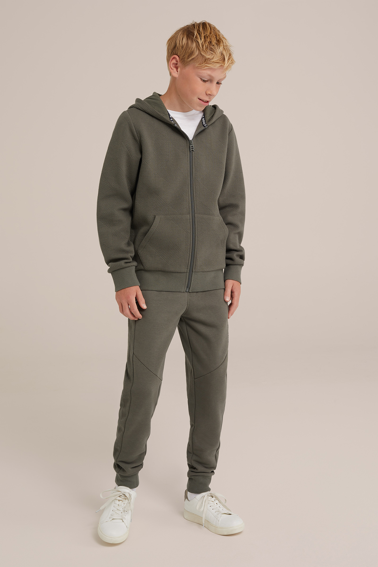 CARDIGAN WITH ZIPPER ARMY GREEN 2