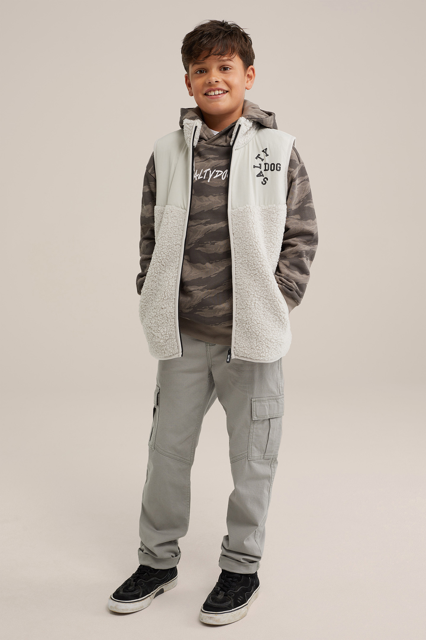 BODYWARMER OFF-WHITE 2