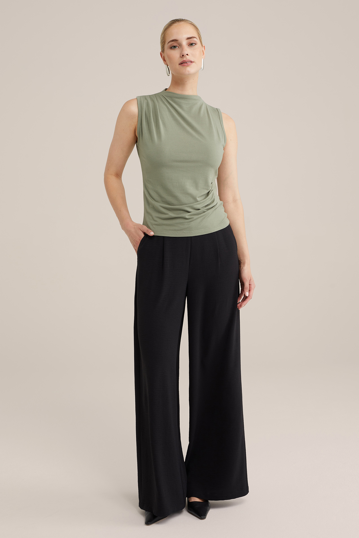 SINGLET LIGHT GREEN 3